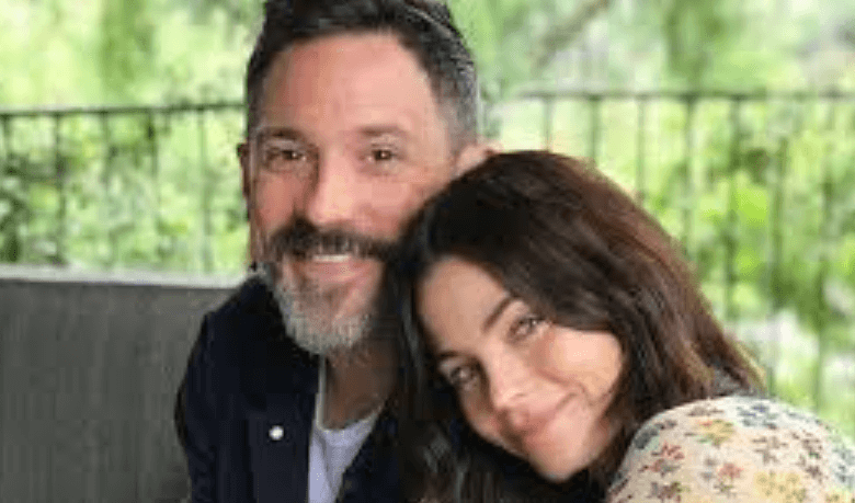 Steve Kazee Net Worth